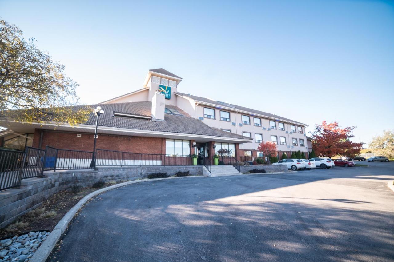 Quality Hotel Burlington Exterior foto