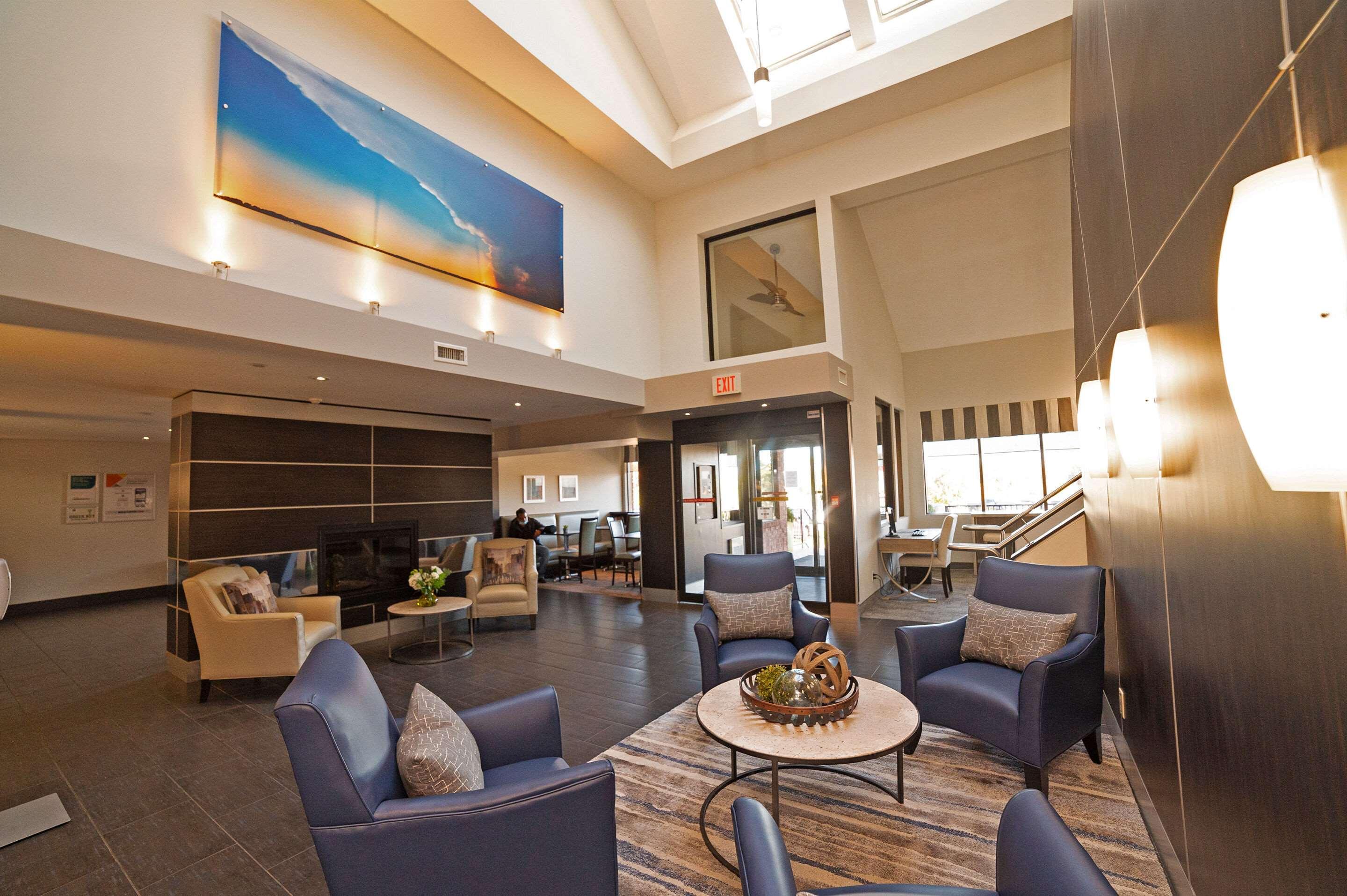 Quality Hotel Burlington Exterior foto